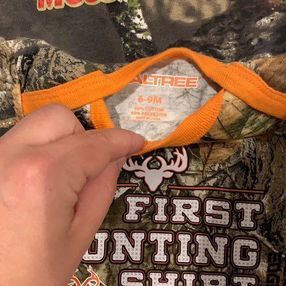 Under armour hunting camo sweatsuit - Picture 3 of 7